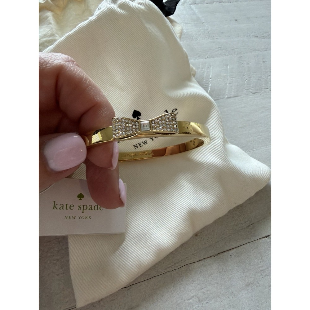 Kate Spade Ready Set Bow Bangle Bracelet Gold Clear Pave Crystal NWT O0RU1565